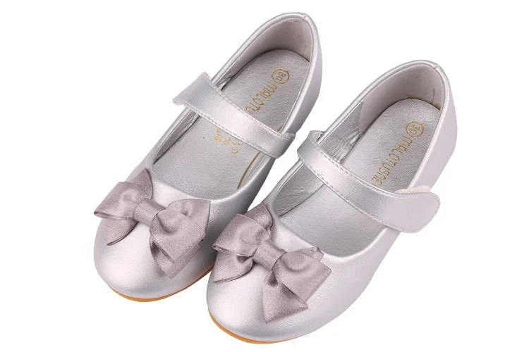 Kids white 2025 dress shoes