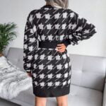 Houndstooth loose knitted dress-white-and-black (5)