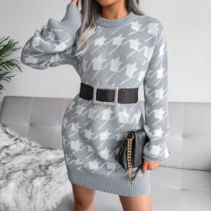 Houndstooth loose knitted dress-white-and-grey (3)