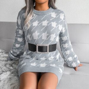 Houndstooth loose knitted dress-white-and-grey (4)