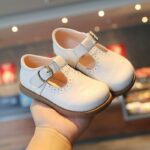 Little girl t bar shoes-white (4)