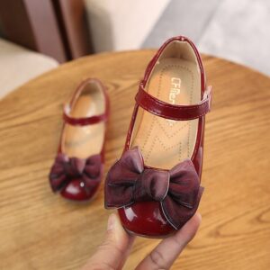 Patent leather girls dress shoes-red