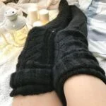Thick cable knit thigh high socks-black (1).1