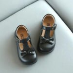 Toddler girl t-strap shoes with velcro strap-black (4)