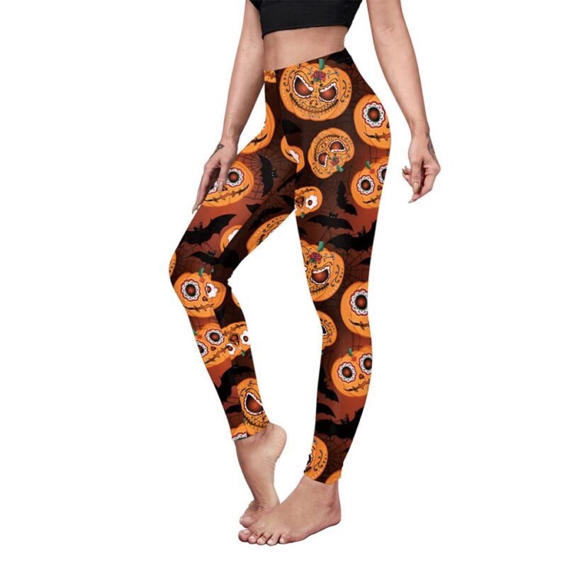 Women’s Halloween leggings with pumpkin and bat print