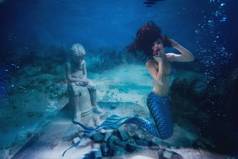 Captivating Little Girl Mermaid Dresses: Enchanting Styles for Your Fashionable Princess - Fabulous Bargains Galore Captivating Little Girl Mermaid Dresses-image by-alice-alinari-9677984