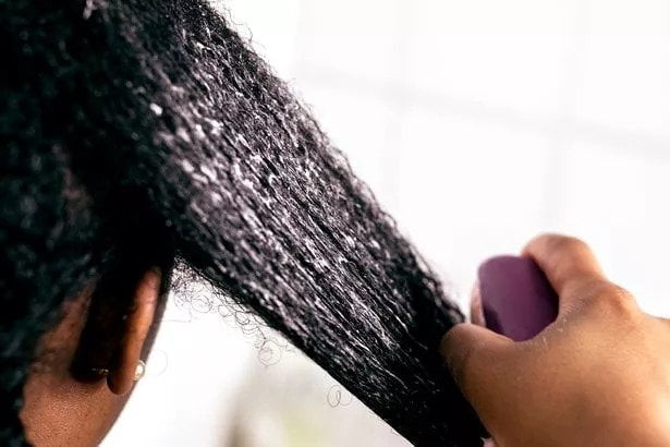 The Ultimate Guide to Detangling 4C Hair- Tangle-Free Solutions for Healthy Curls (2)
