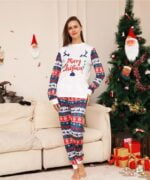 2 piece matching Christmas printed pyjamas set (10)