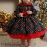 Girl long sleeve plaid Christmas dress-green (7)