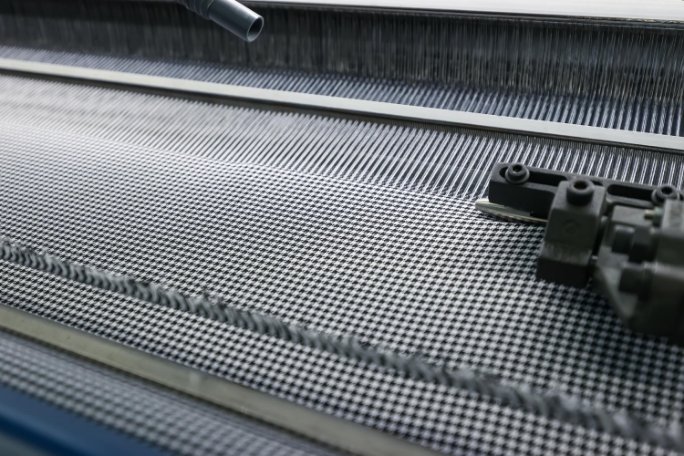 Seersucker Fabric: A Timeless Choice for Summer Clothing - Fabulous Bargains Galore Manufacturing process of seersucker fabric