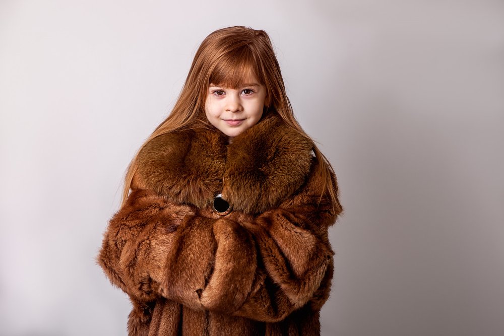 How Faux Fur Became Integrated into Children's Fashion: The Rise of Plush Materials in Modern Kids' Wear - Fabulous Bargains Galore Faux Fur in Children's Fashion (4)