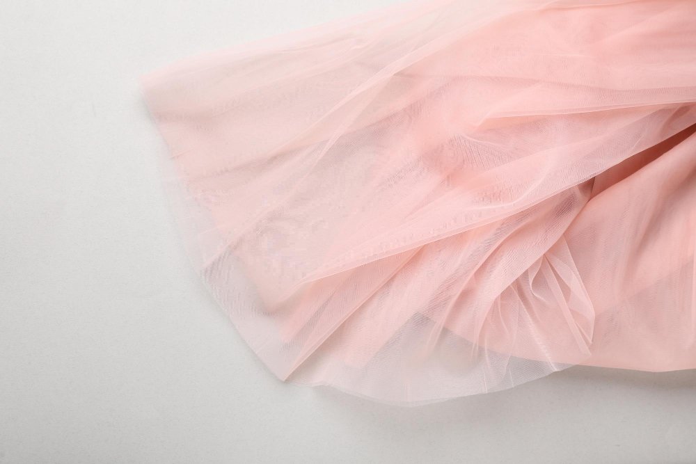 Tulle vs Chiffon in Children's Clothing: A Practical Guide to Choosing Baby Party Dress Fabrics - Fabulous Bargains Galore Tulle vs Chiffon in Children's Clothing (5)